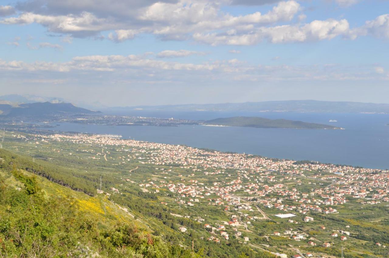 Apartmani Ujakovic Kaštela المظهر الخارجي الصورة